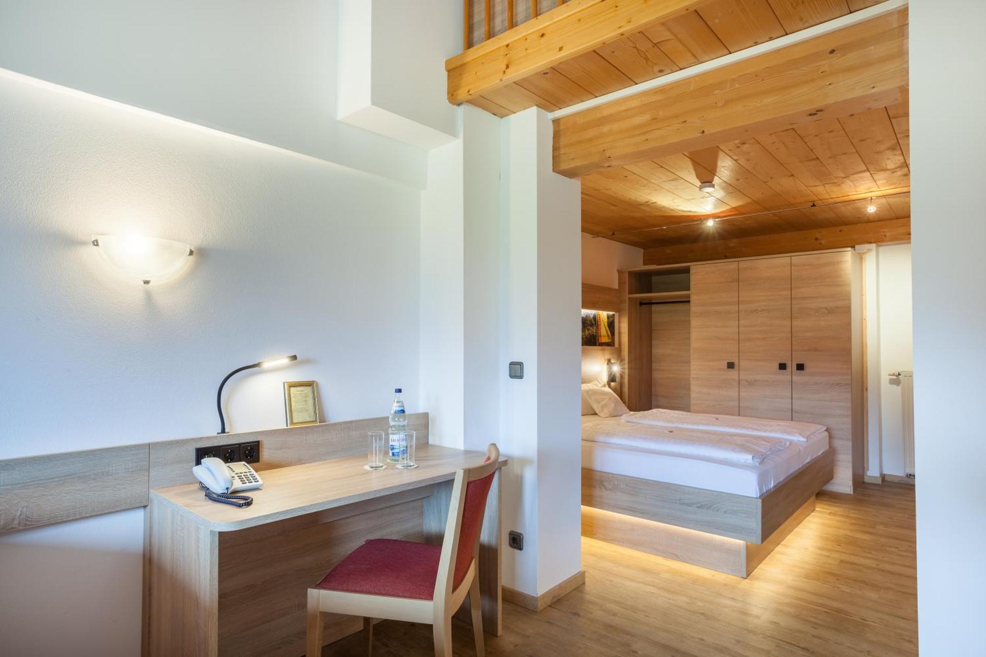 Ringhotel Nebelhornblick Oberstdorf Bagian luar foto